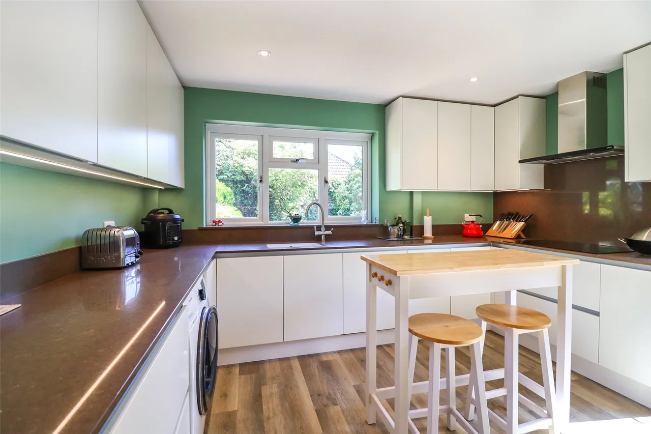 Ryelaw Road, Church Crookham, Fleet, Hampshire, GU52 6HY, photo 5