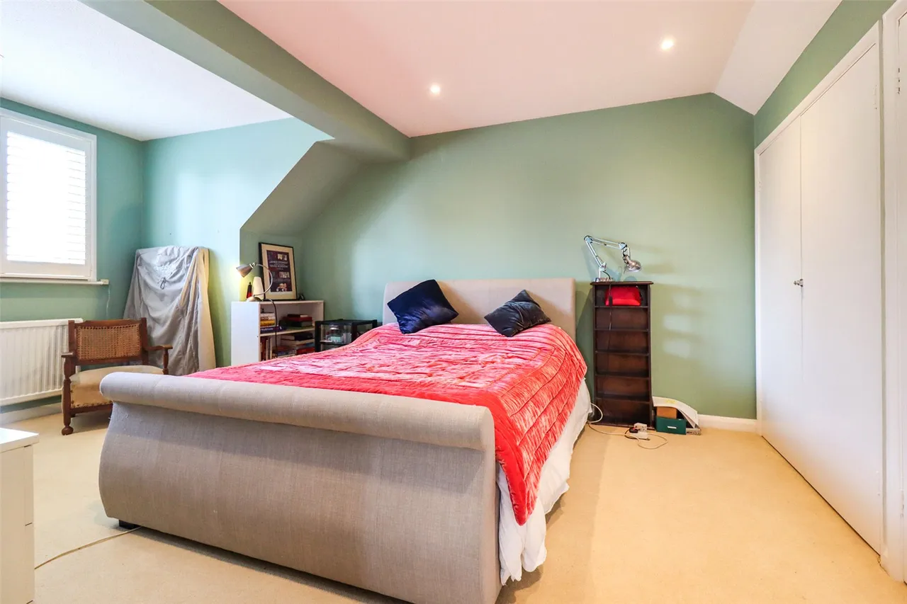 Ryelaw Road, Church Crookham, Fleet, Hampshire, GU52 6HY, photo 6