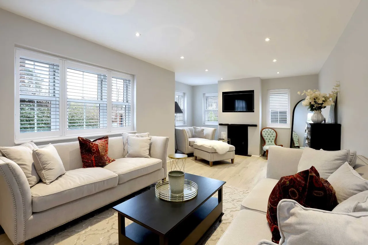 Grove Lane, Chalfont St. Peter, SL9, photo 2