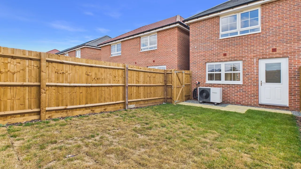 Houghton Drive, Corby Glen, NG33, photo 22