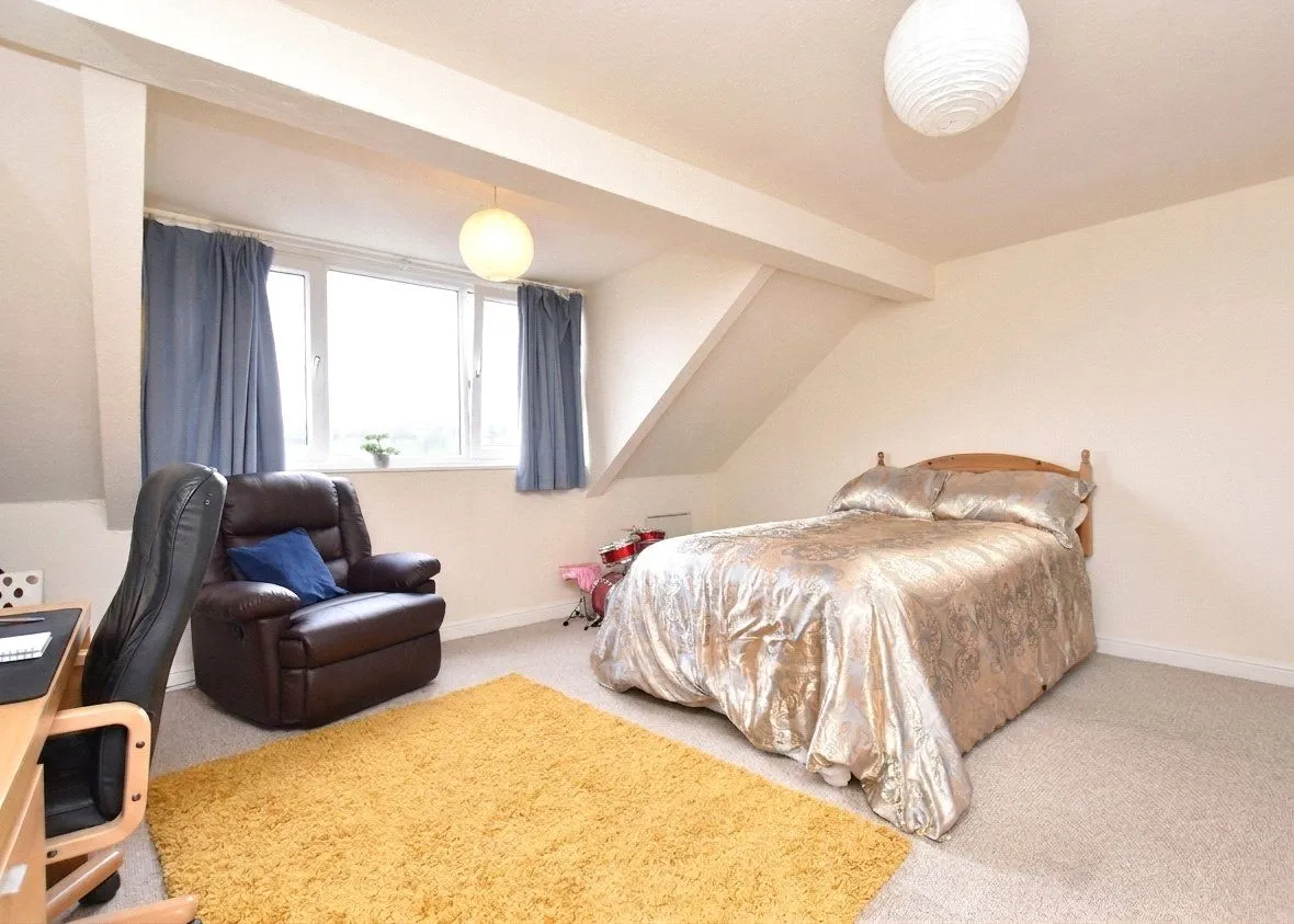 Albion Road, Bradford, BD10, photo 13
