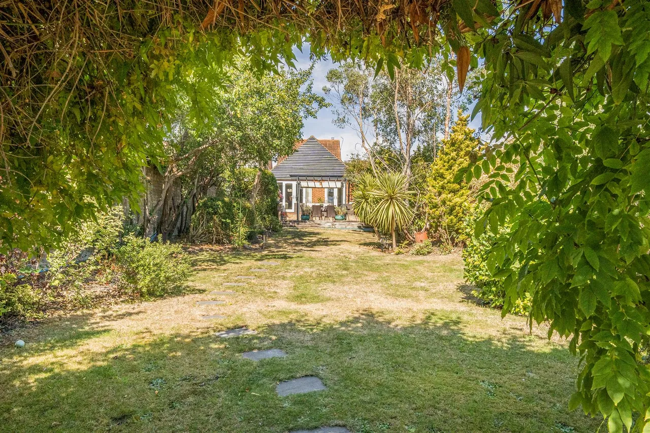 Gordon Road, Fareham, photo 20