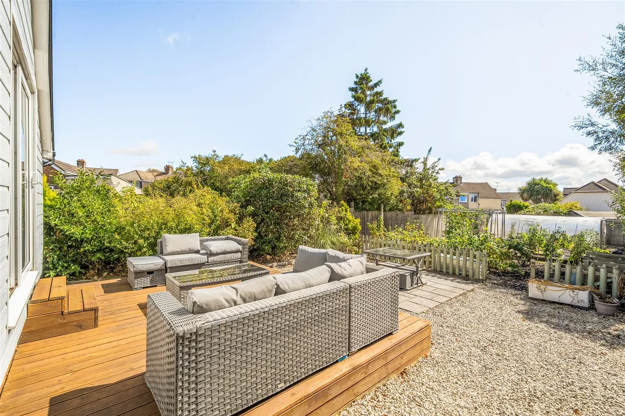 Gordon Road, Fareham, photo 12