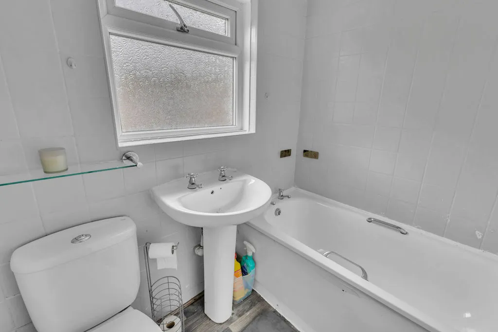 Albert Street Milnrow, Rochdale OL16 3NS, photo 12