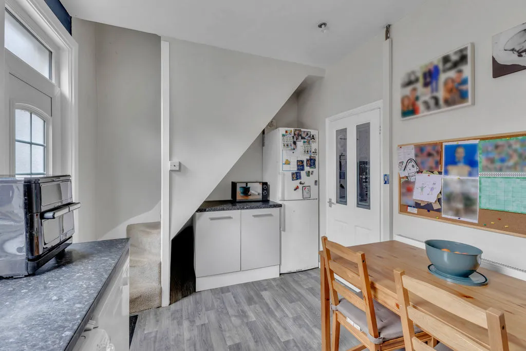 Albert Street Milnrow, Rochdale OL16 3NS, photo 6