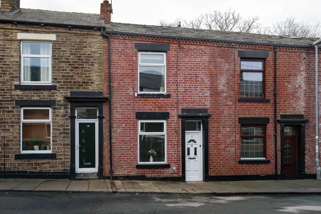Albert Street Milnrow, Rochdale OL16 3NS, photo 2