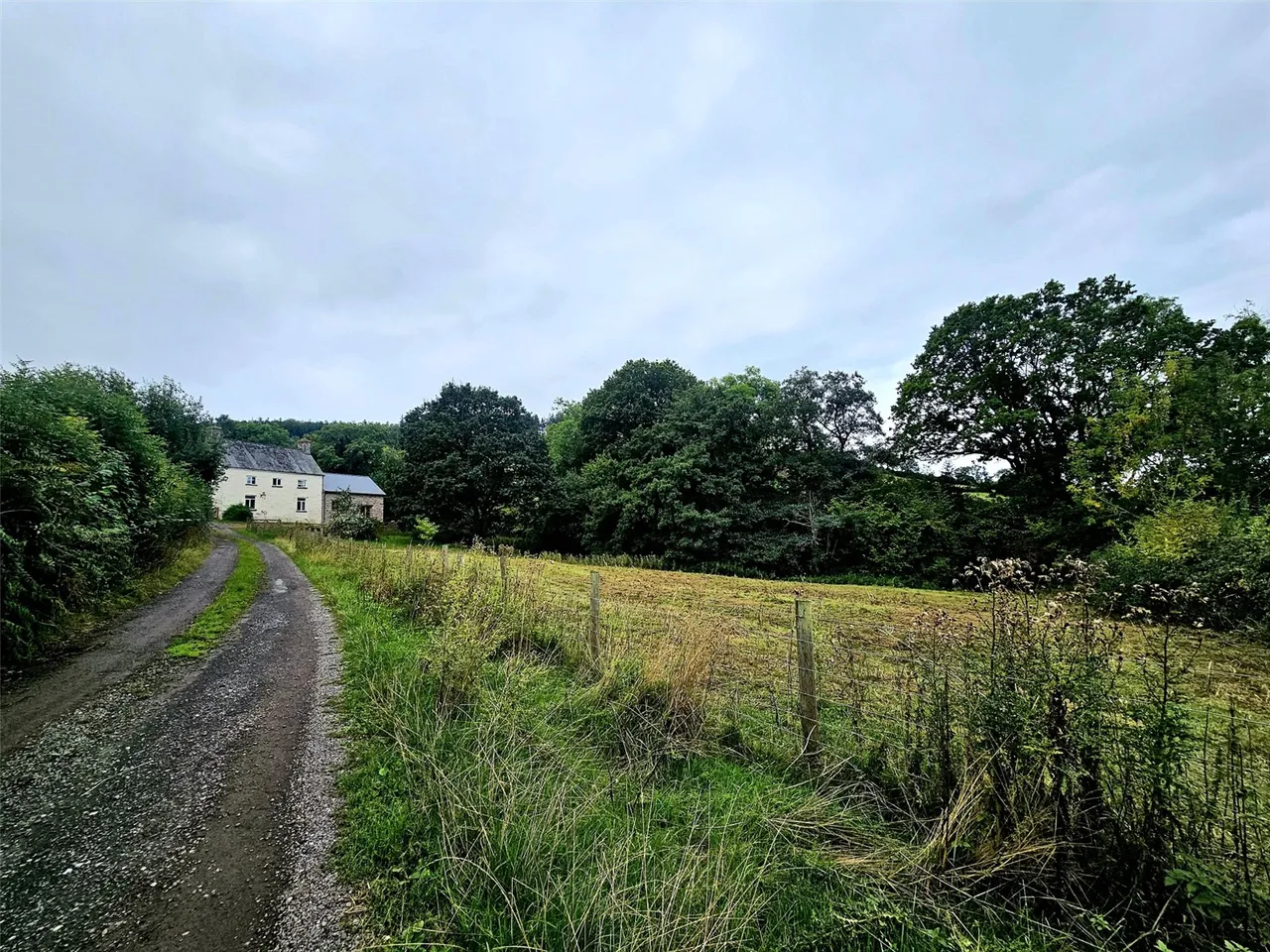 5 bed house to rent — Tregoed, Talgarth, LD3 0SR