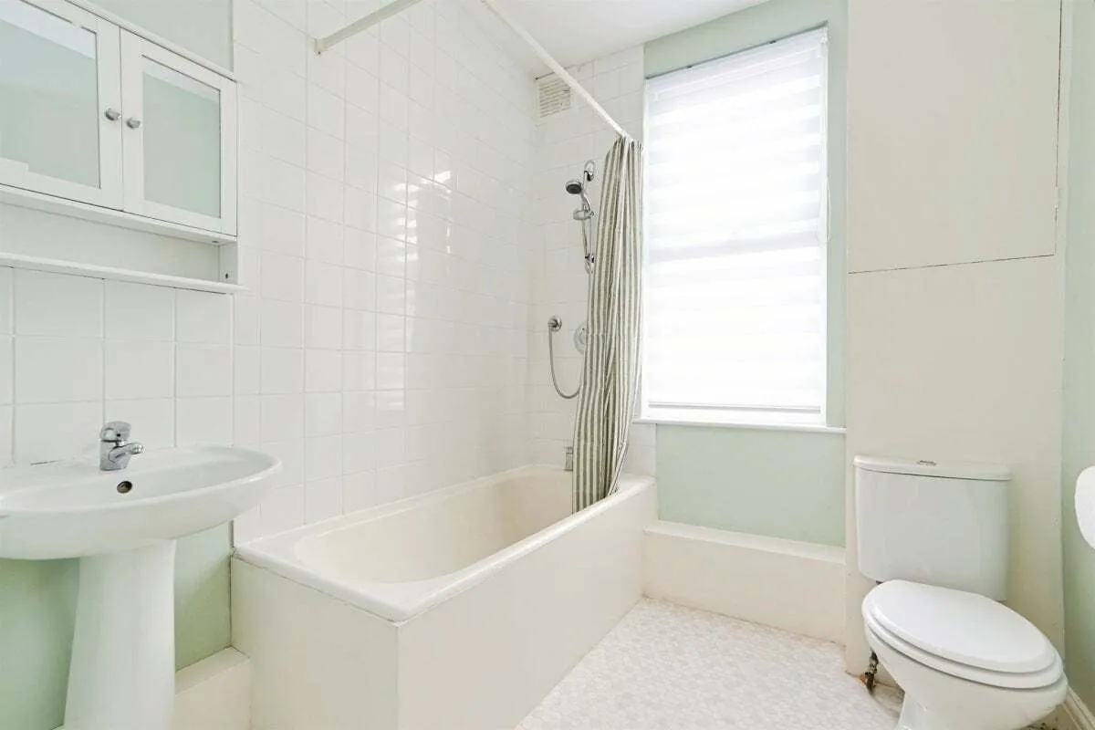 Roundhay Mount, Leeds, LS8, photo 8