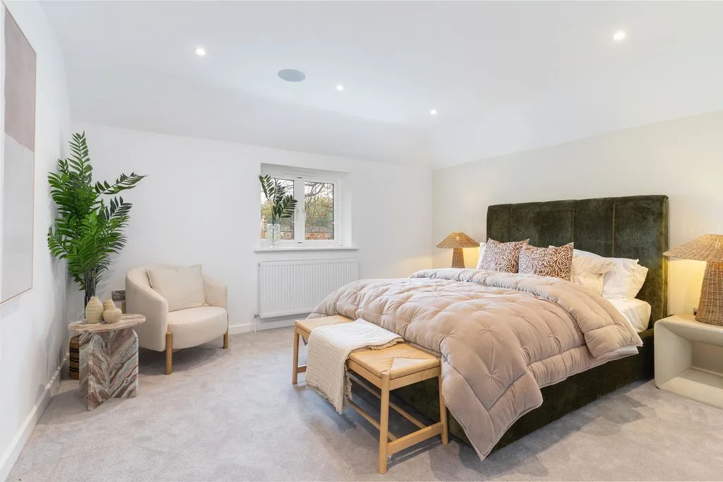Highbarrow Close, Purley, CR8, photo 23