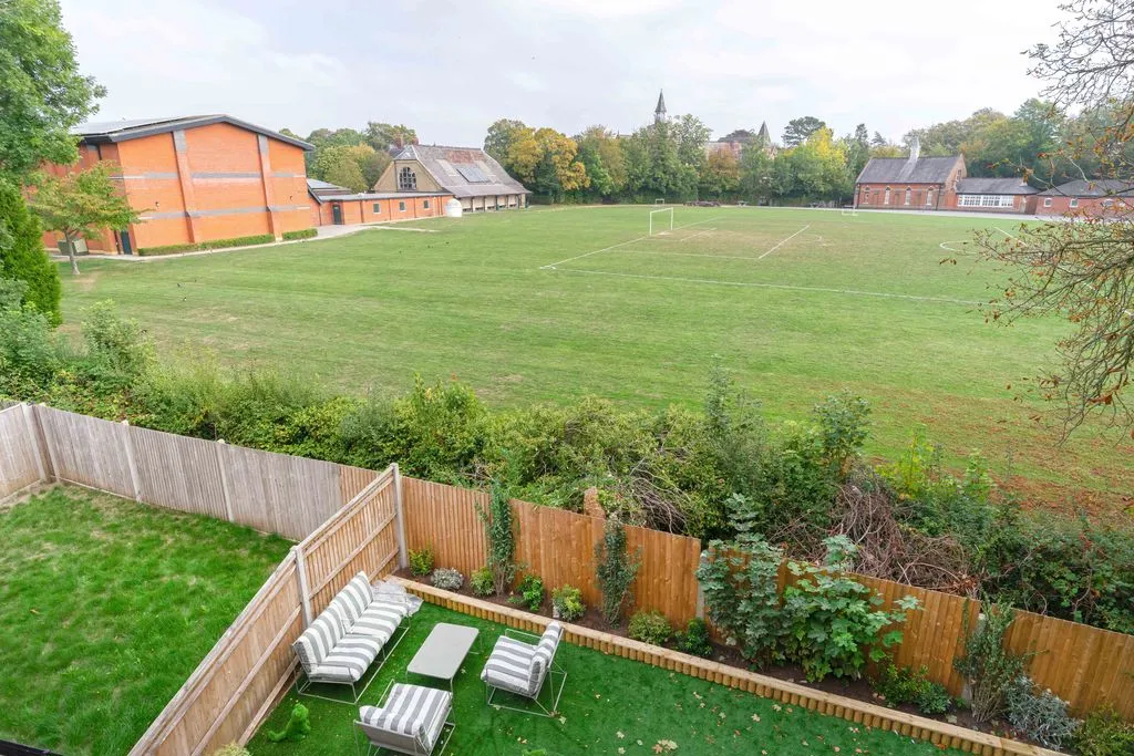 Highbarrow Close, Purley, CR8, photo 28