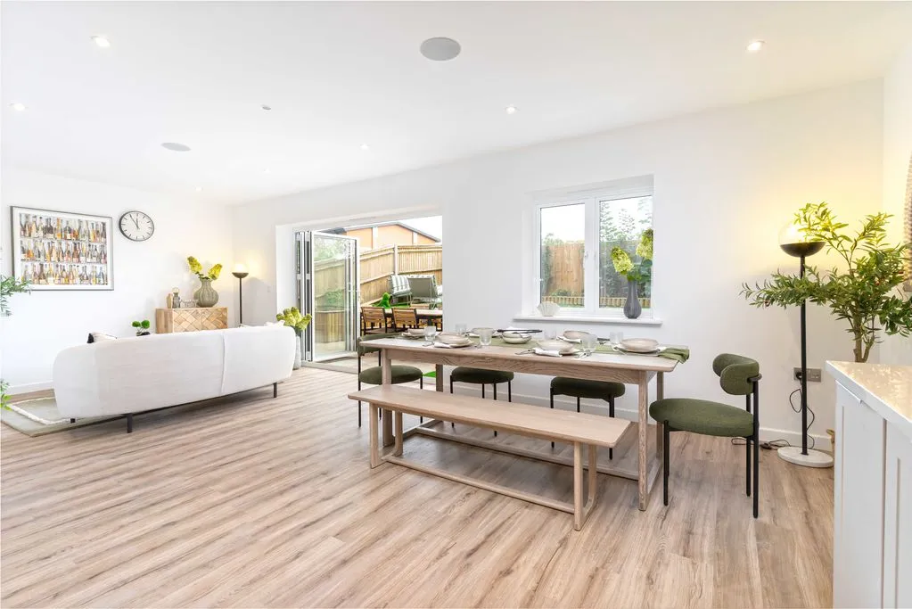 5 bed house for sale, Highbarrow Close, Purley, CR8