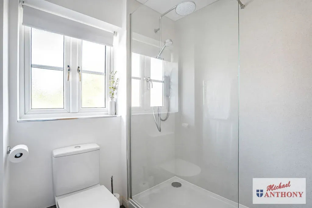 Burgess Gardens, Newport Pagnell, Buckinghamshire, MK16 0NS, photo 12