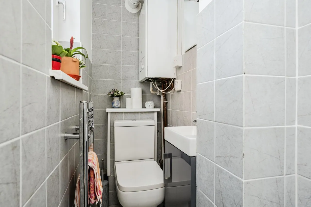 Gwerneinon Road, Sketty, Swansea, SA2, photo 10