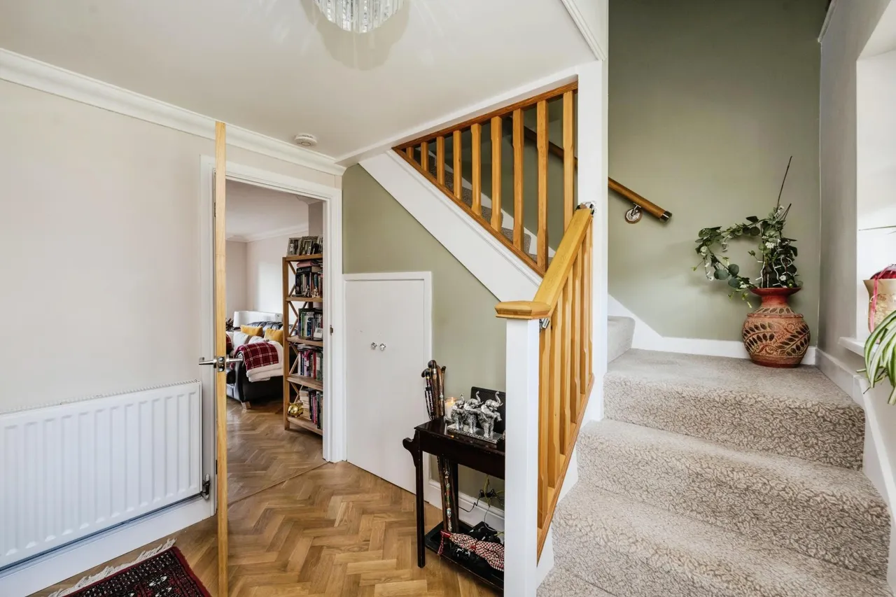 Gwerneinon Road, Sketty, Swansea, SA2, photo 8