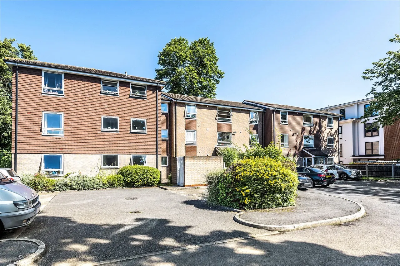 Church Road, Addlestone, KT15, photo 9