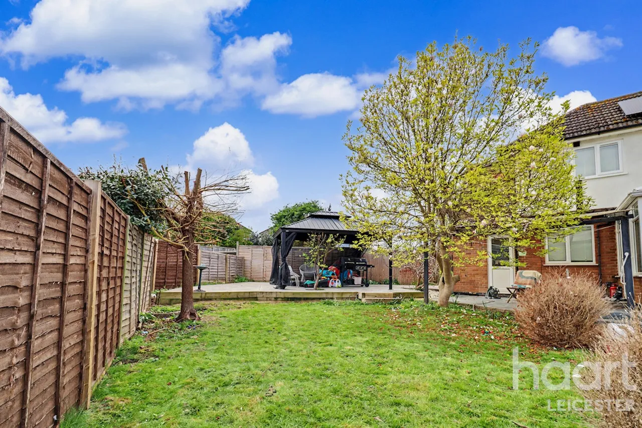 Durston Close, Leicester, LE5, photo 24
