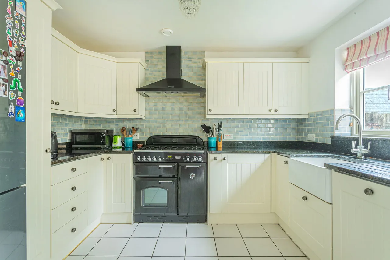 Hardie Close, Tetbury, GL8, photo 2
