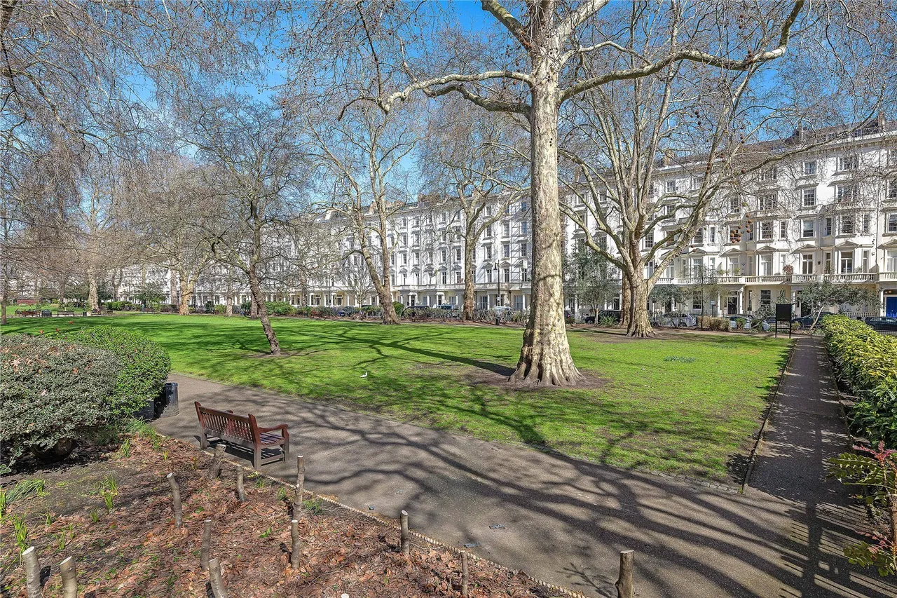 St. Georges Square, Pimlico, London, SW1V, photo 3