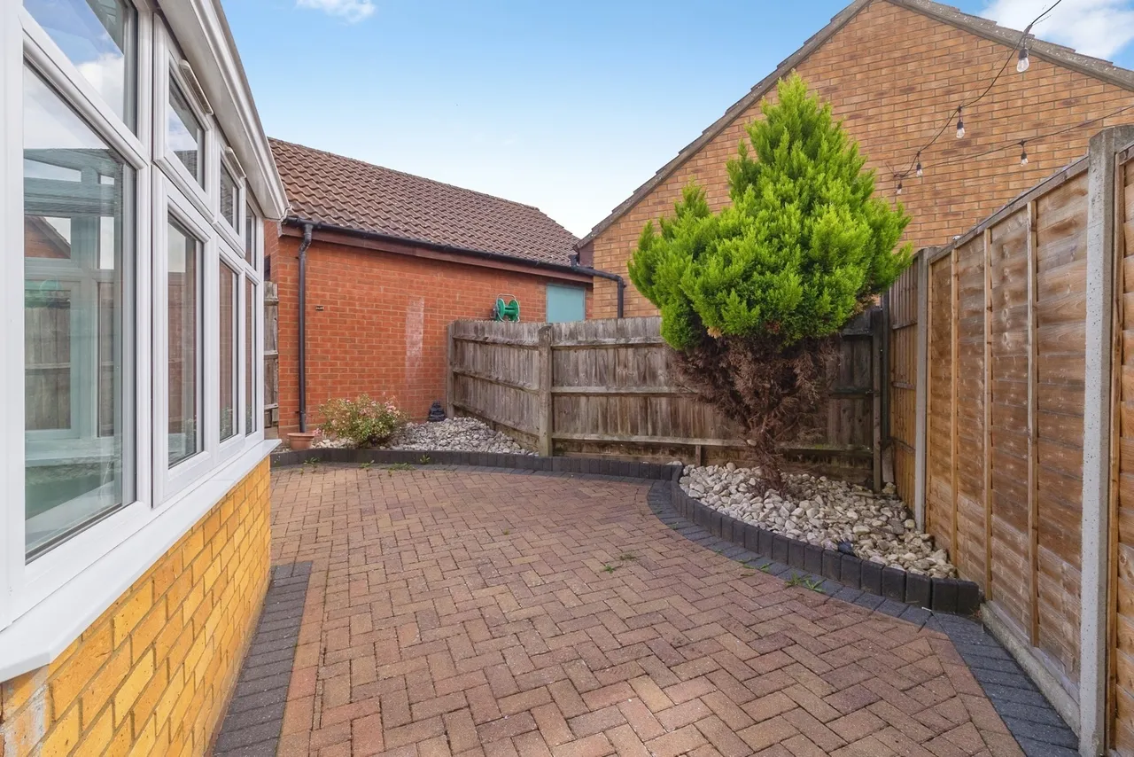 Abbotsbury, Westcroft, Milton Keynes, Buckinghamshire, MK4, photo 18