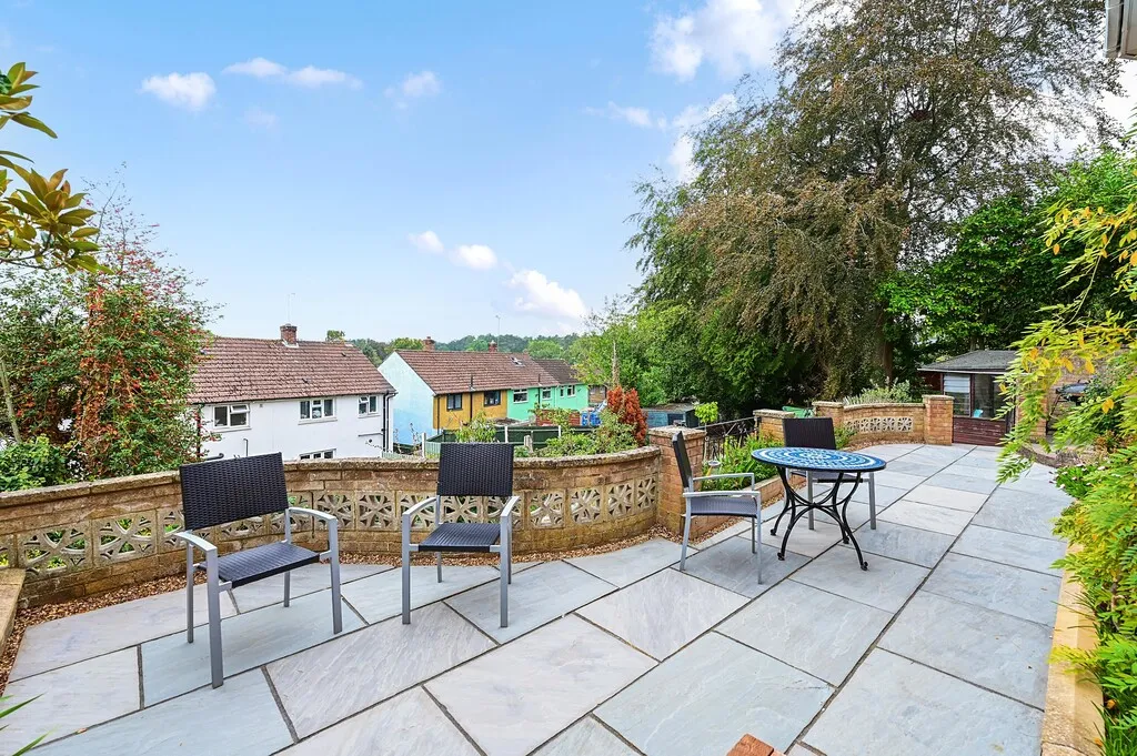 Fernhill Close, Blackwater, GU17, photo 5