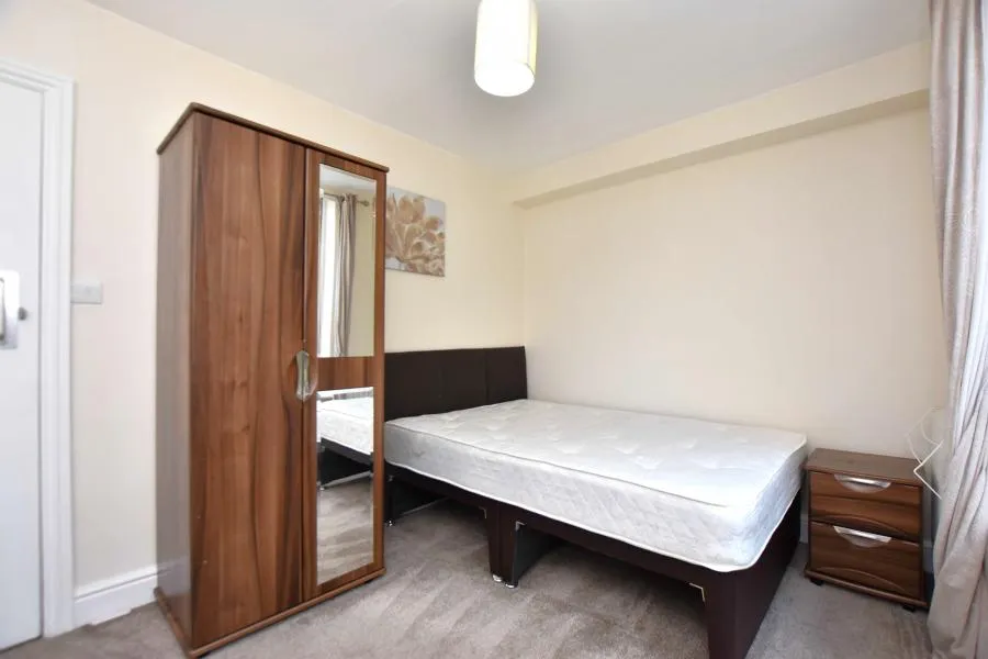 Dunmow Road, Bishops Stortford, CM23, photo 3