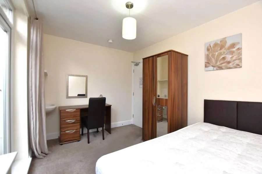 Dunmow Road, Bishops Stortford, CM23, photo 5