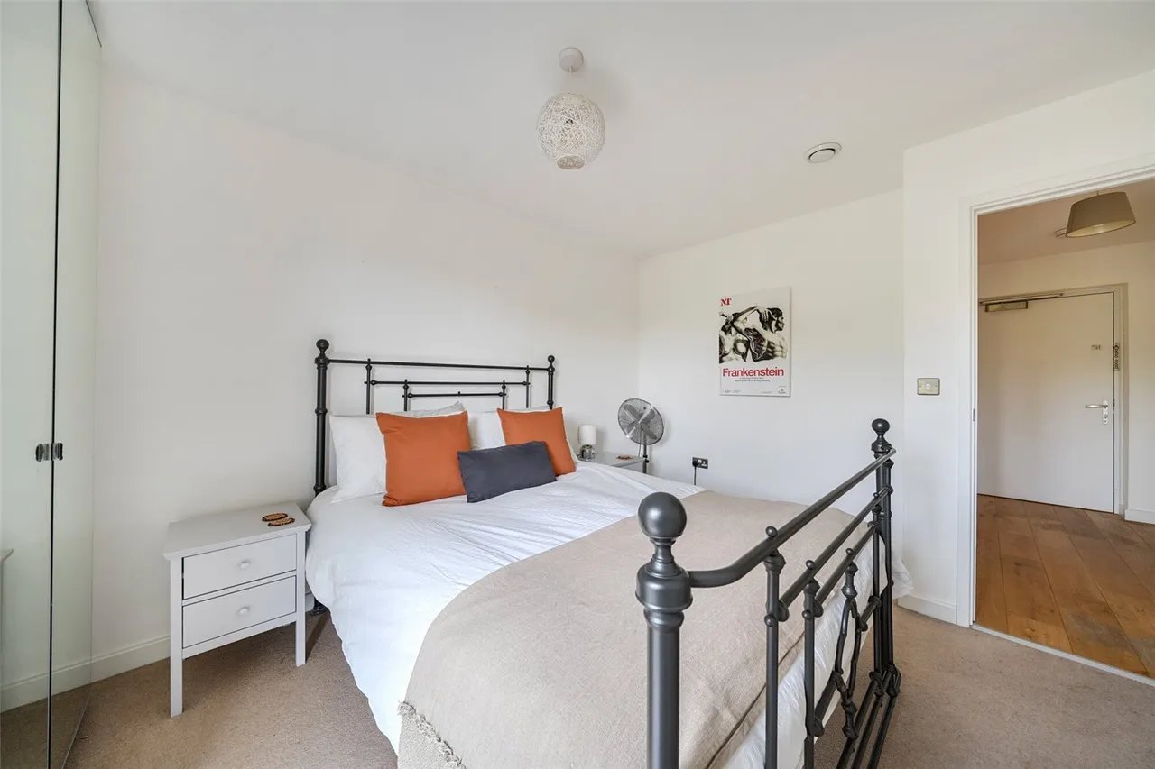 Glengall Road, SE15, photo 19
