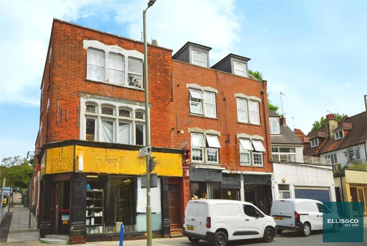 2 bed flat for sale, Finchley Road, Childs Hill, NW2