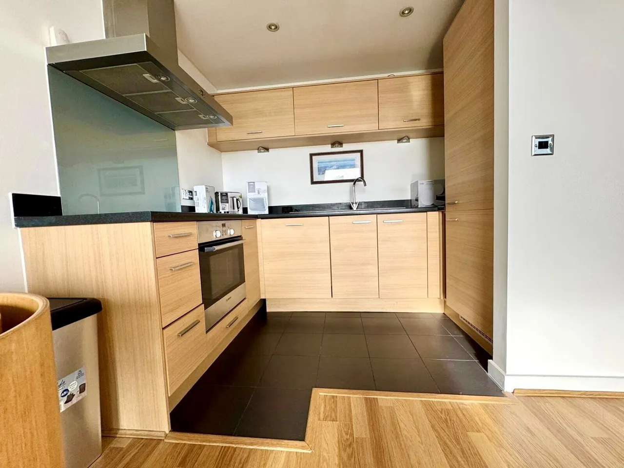 Queen Street, PO1, photo 6