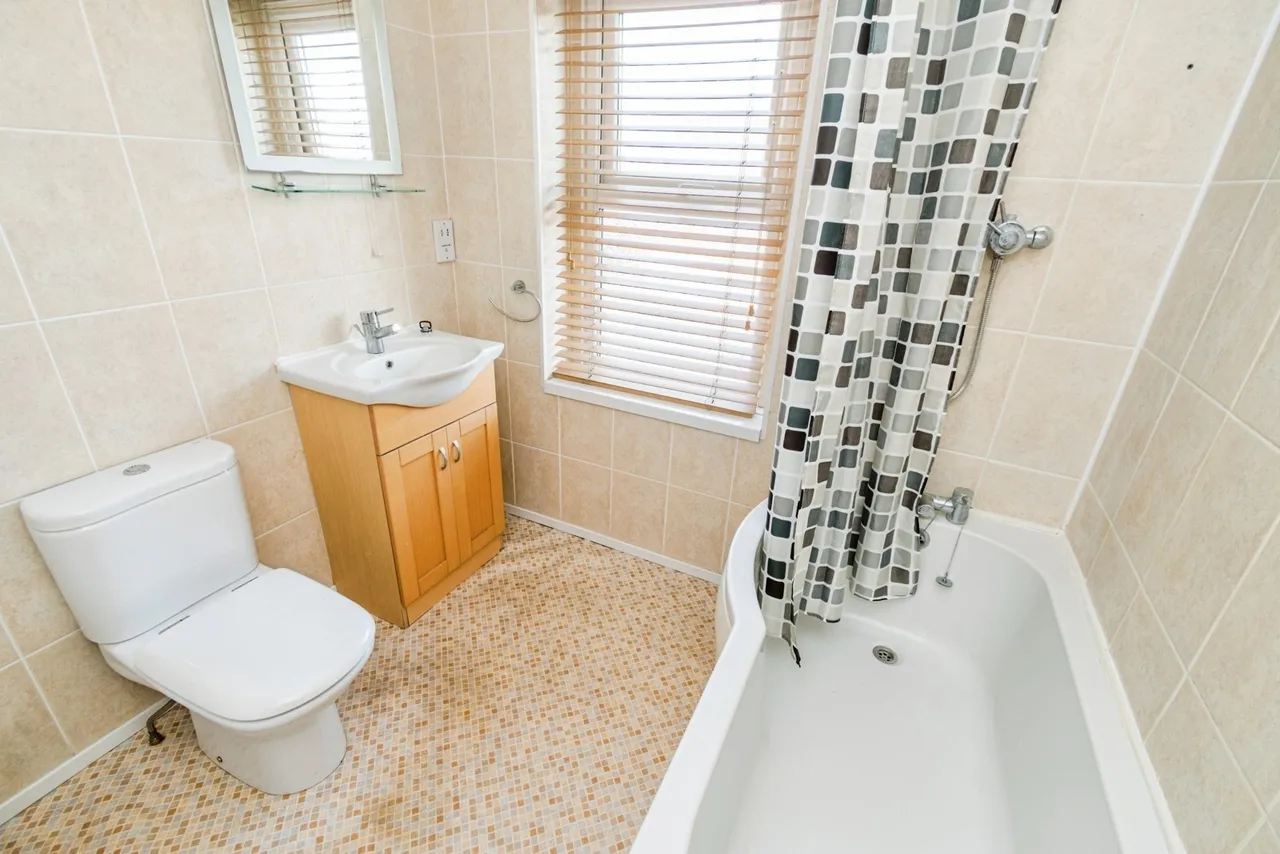 Foundry Lane, Southampton, SO15, photo 13