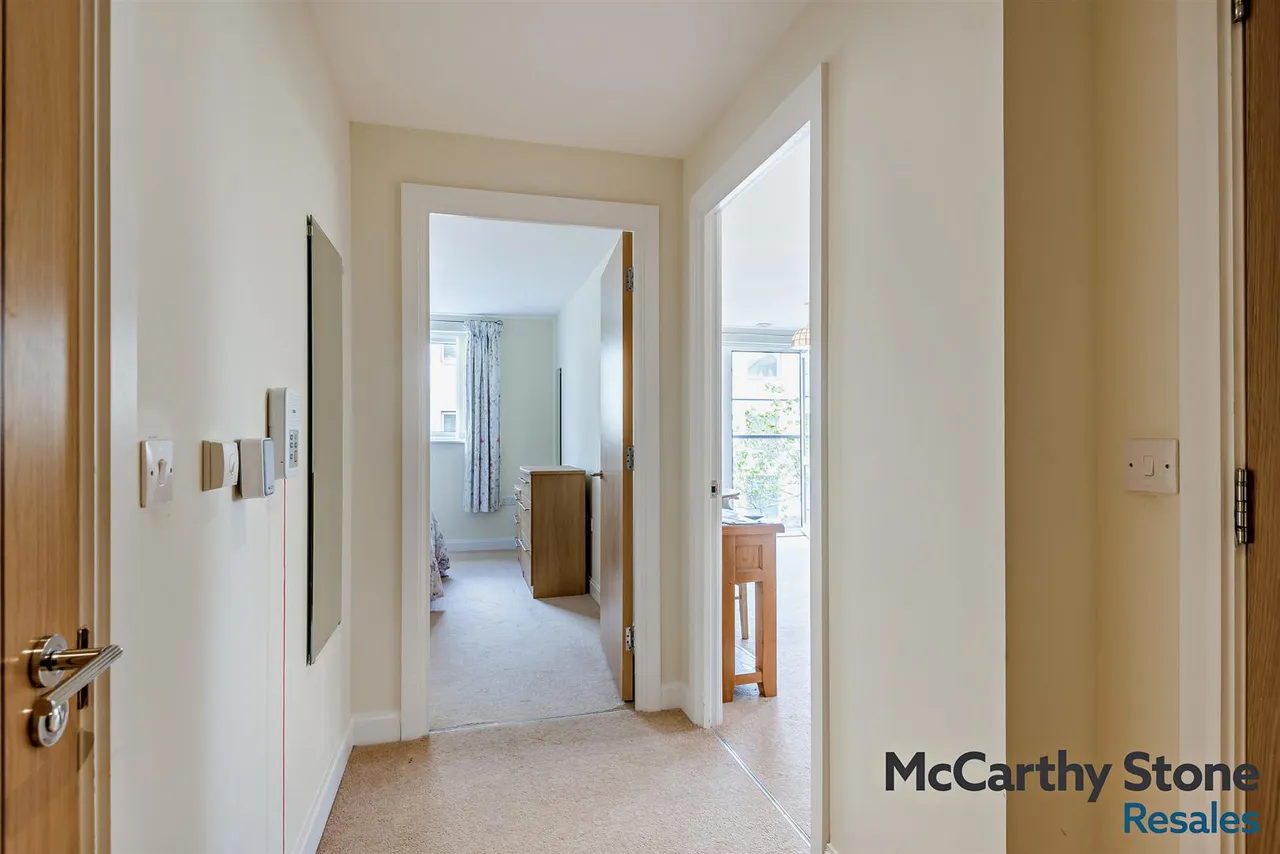Westmead Lane, Chippenham, SN15, photo 6