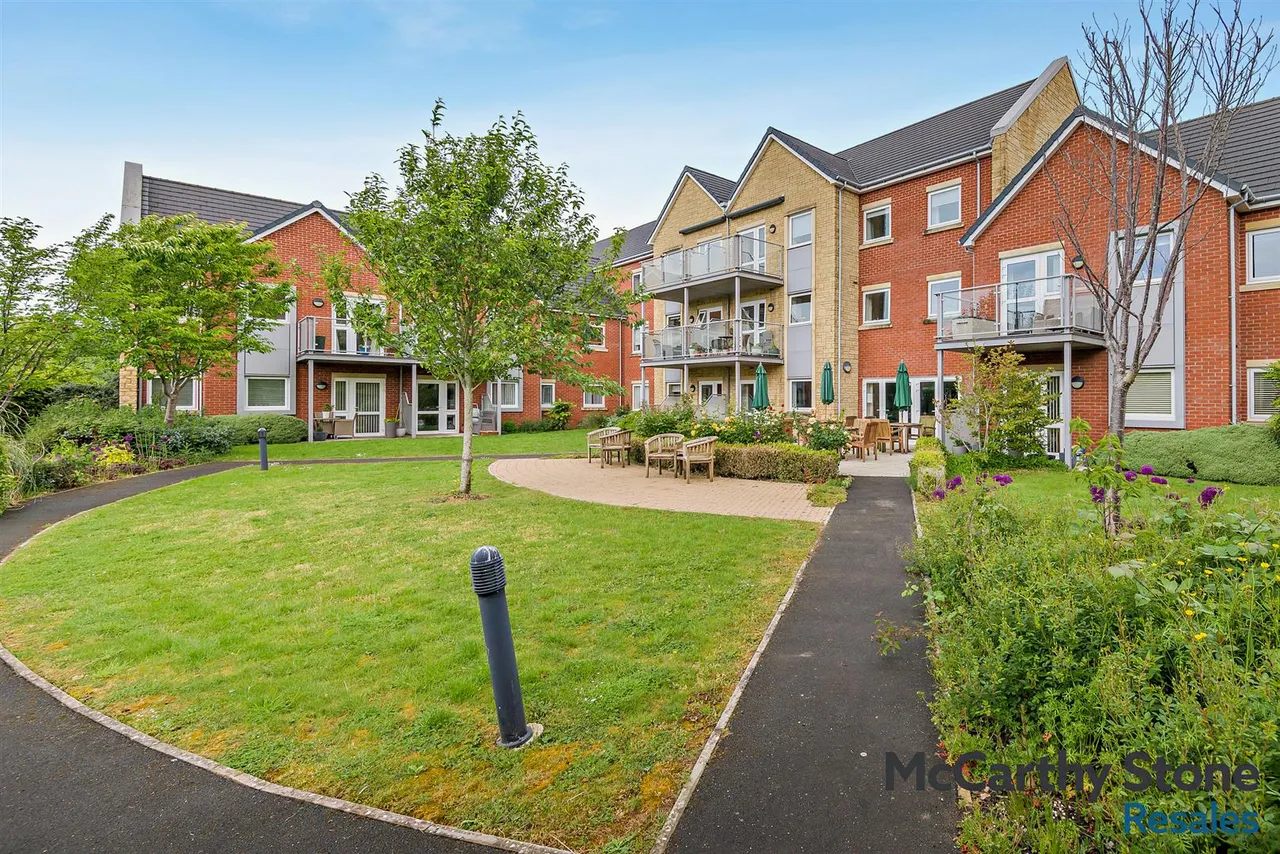 Westmead Lane, Chippenham, SN15, photo 16
