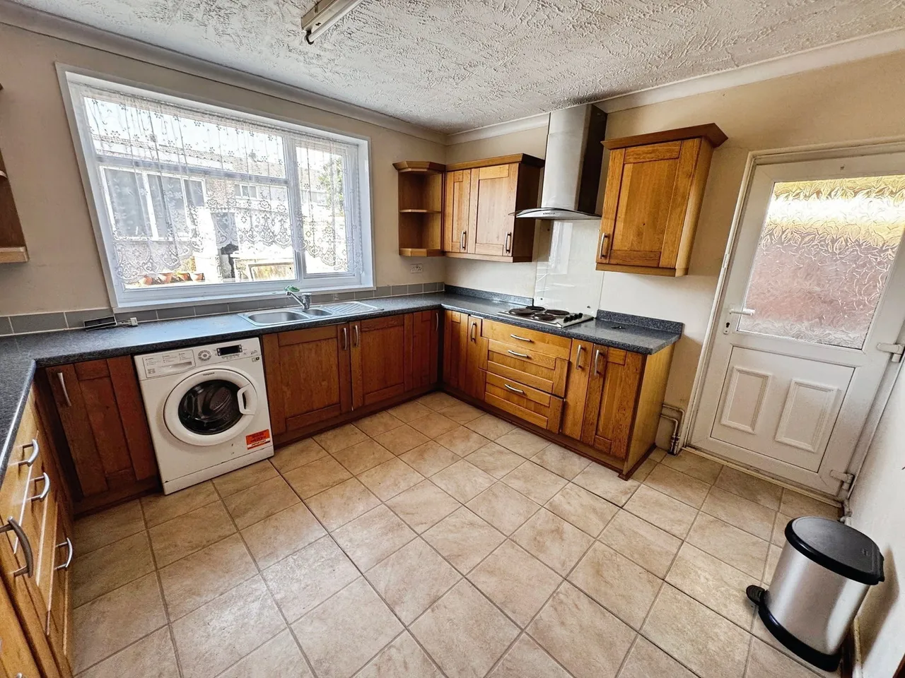 Heol Y Bronwen, Port Talbot, SA12 6NJ, photo 4