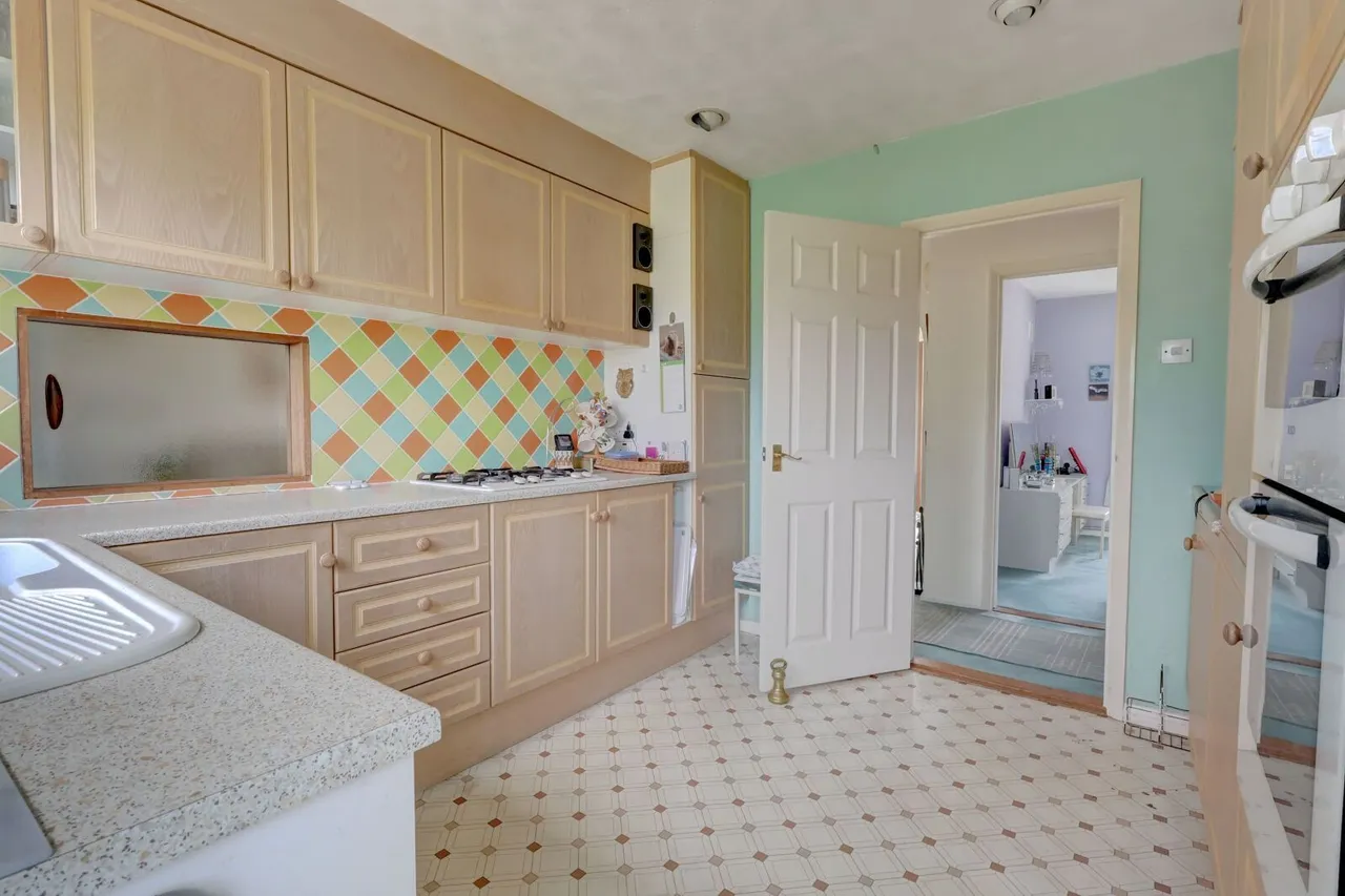 New Road, Princes Risborough, HP27, photo 8