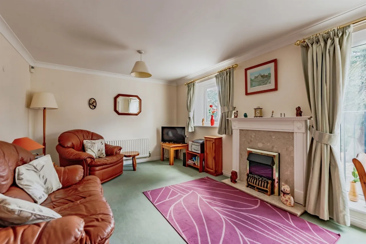 Ladbroke Road, Redhill, RH1, photo 3