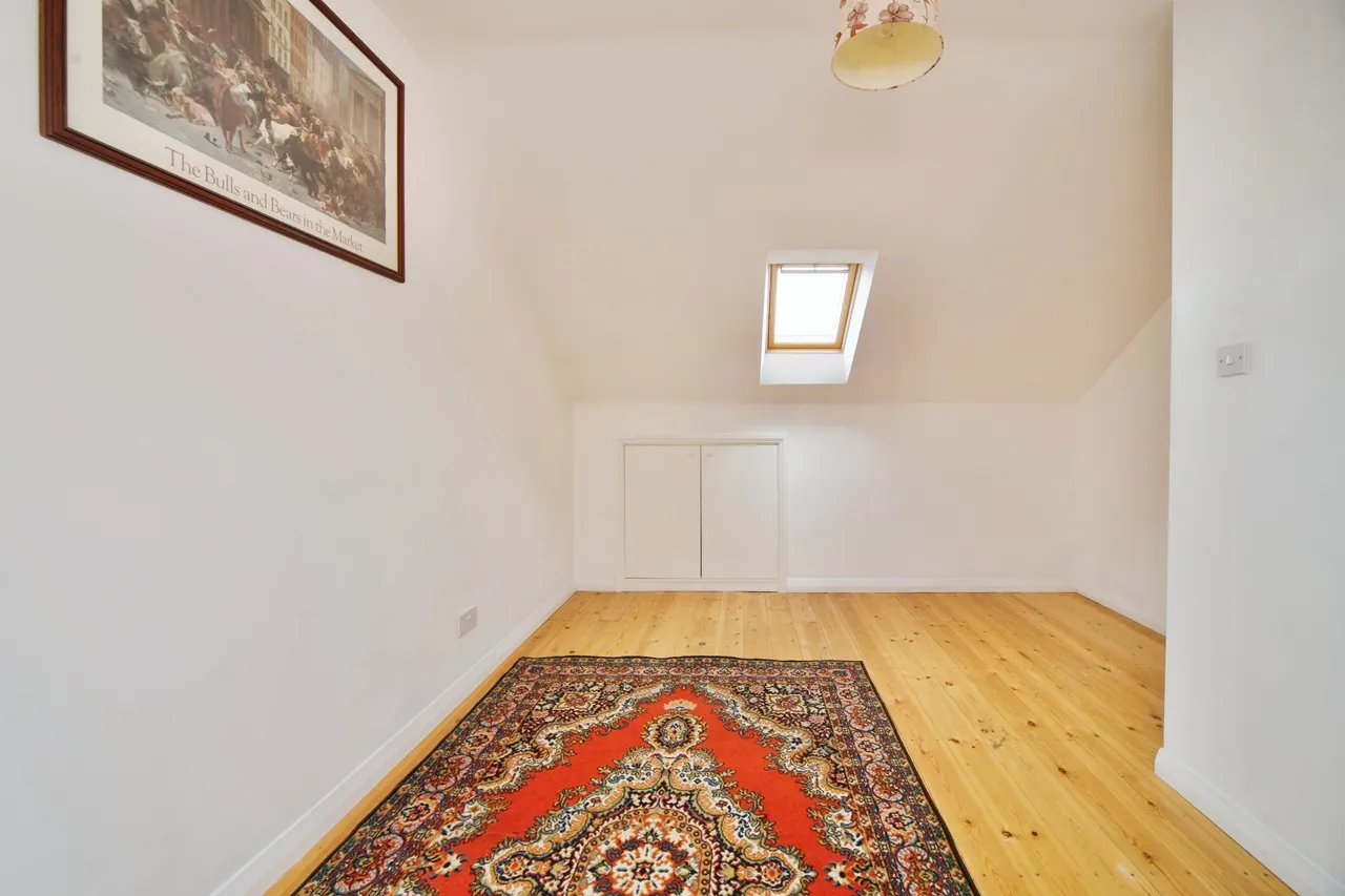 Avenue Road, London, N12, photo 8
