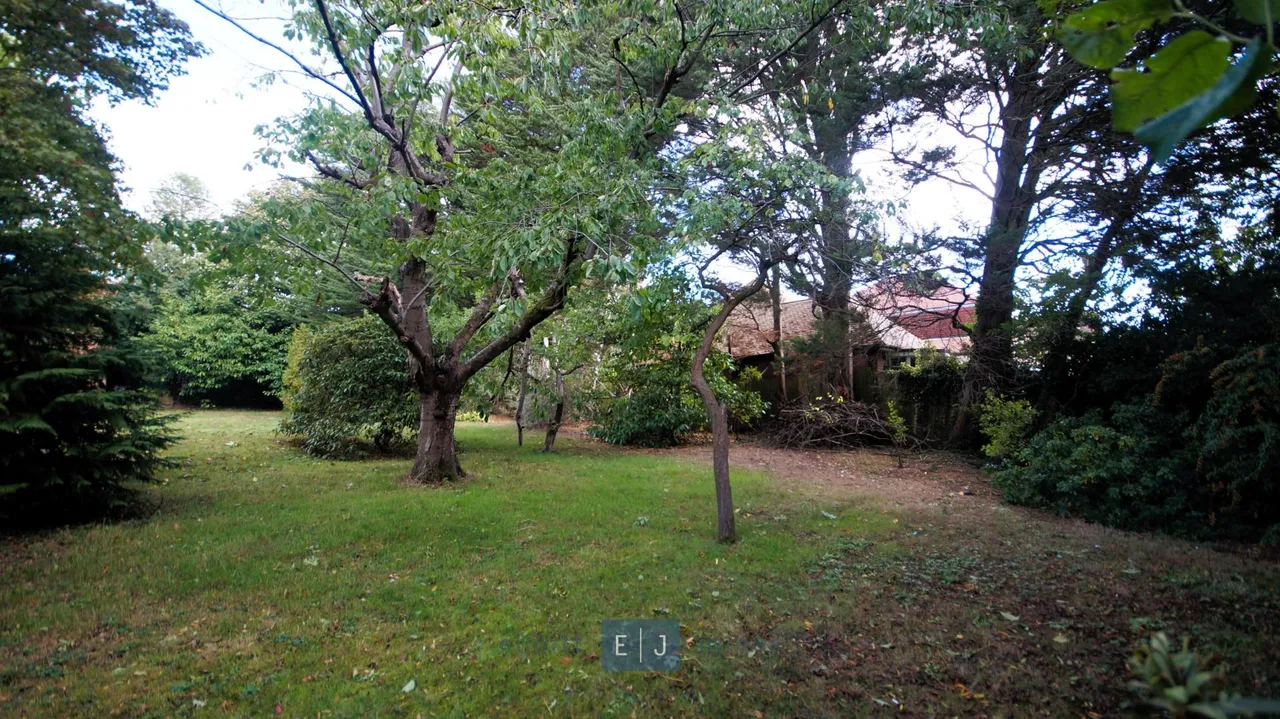 Plot 2, 52 Traps Hill, Loughton, photo 6