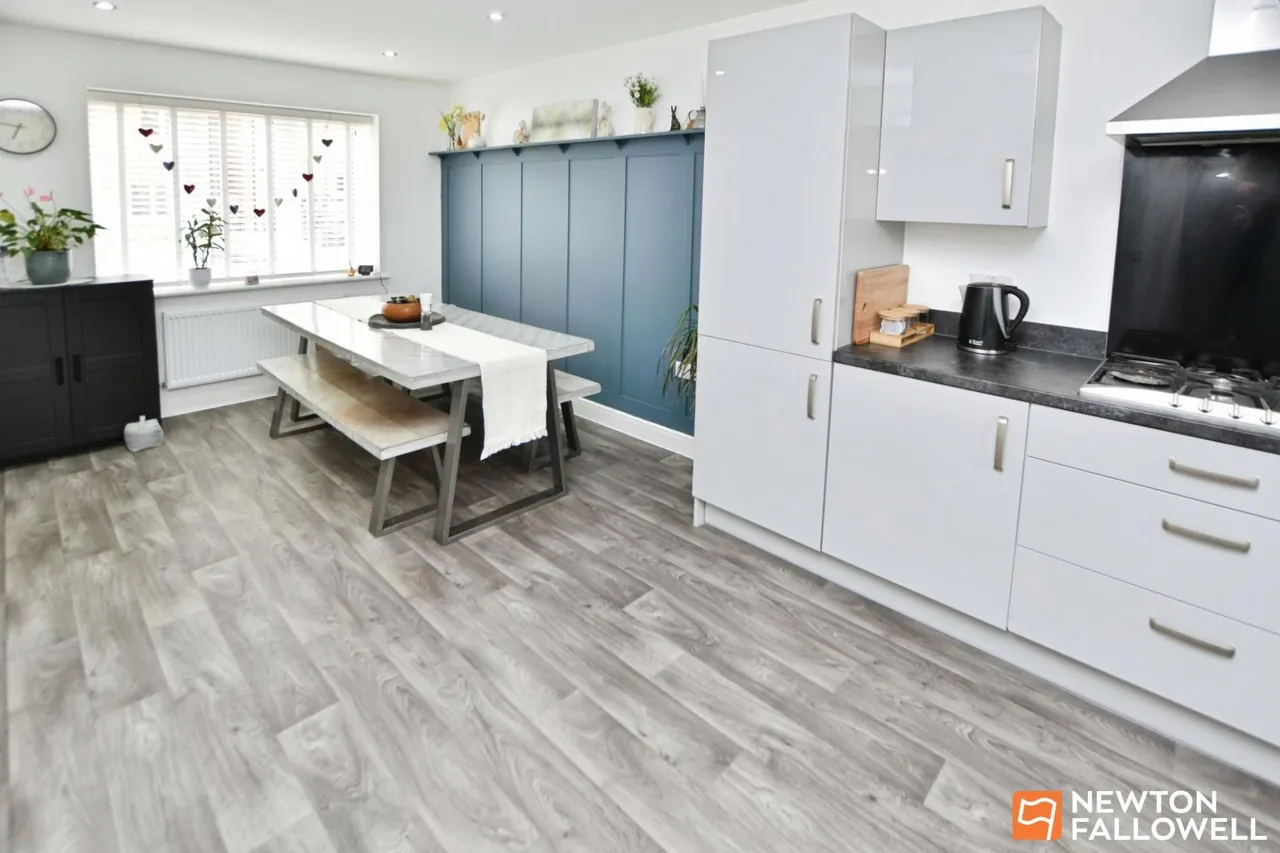 Chamomile Road, Shepshed, LE12, photo 6