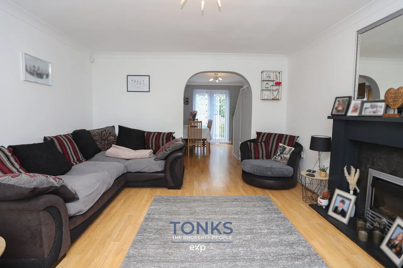 Cavalier Drive, Halesowen, B63 4SQ, photo 5