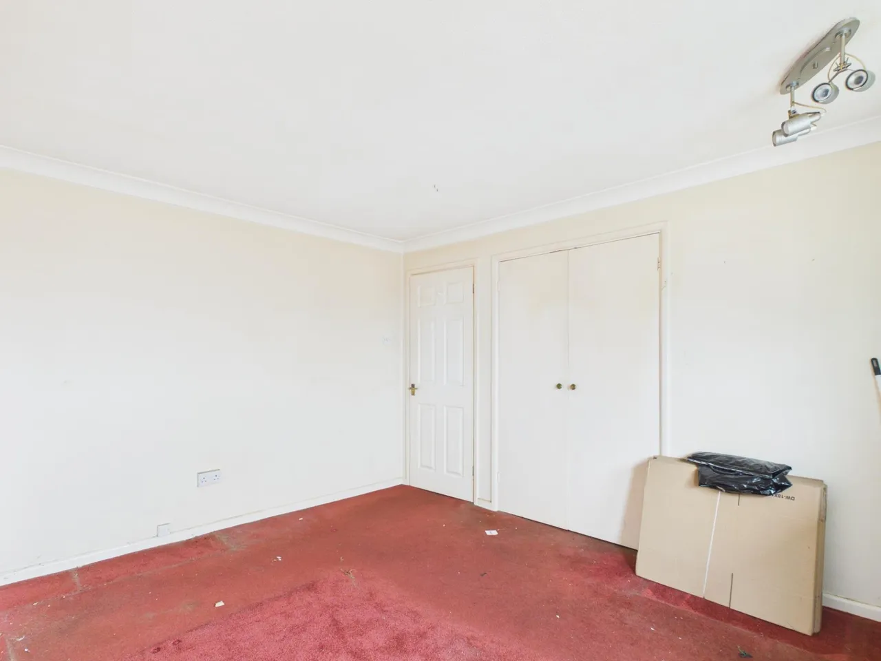 East Lodge Park, Farlington, PO6, photo 6