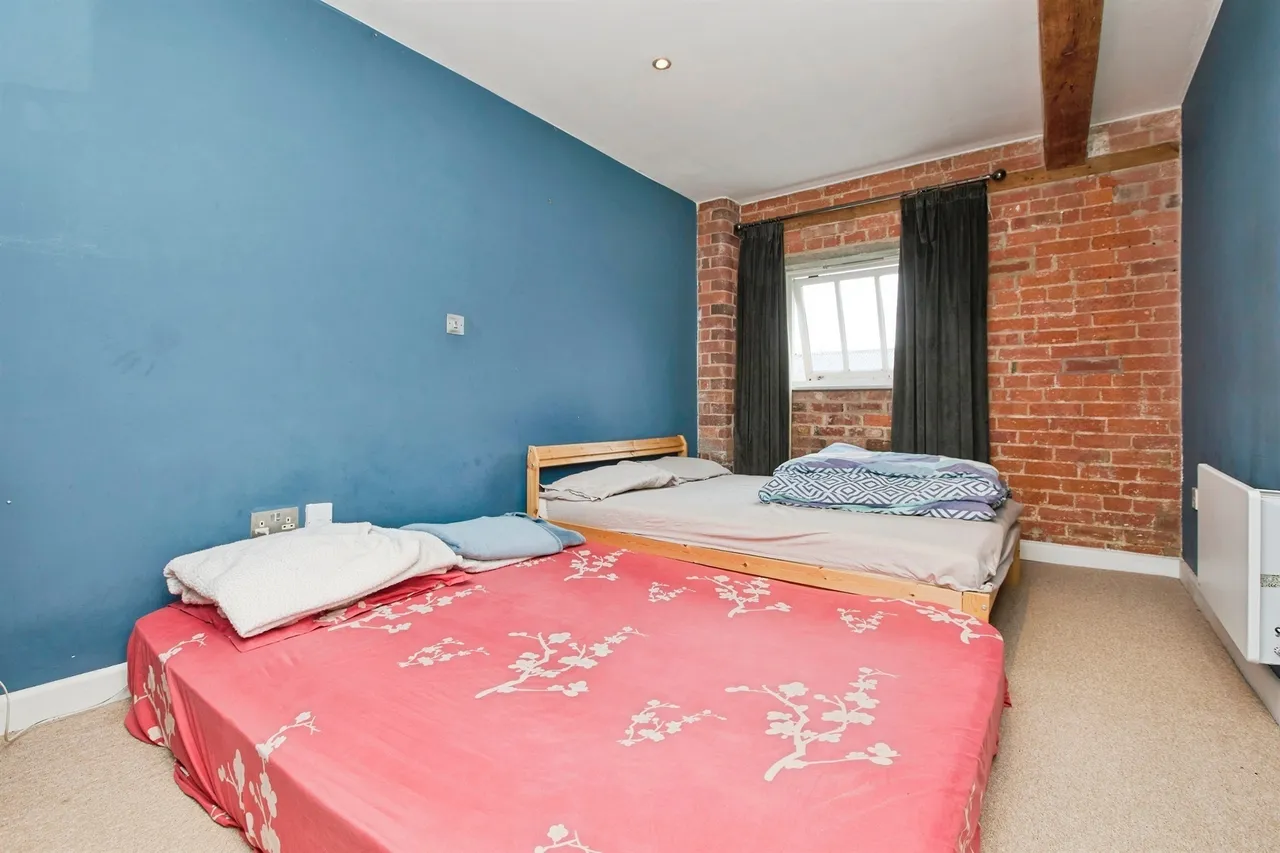 Horninglow Street, Burton-On-Trent, DE14, photo 8