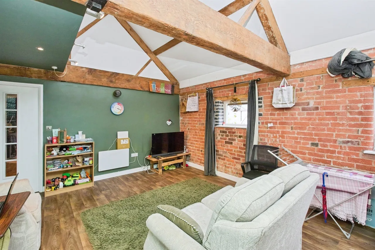Horninglow Street, Burton-On-Trent, DE14, photo 19