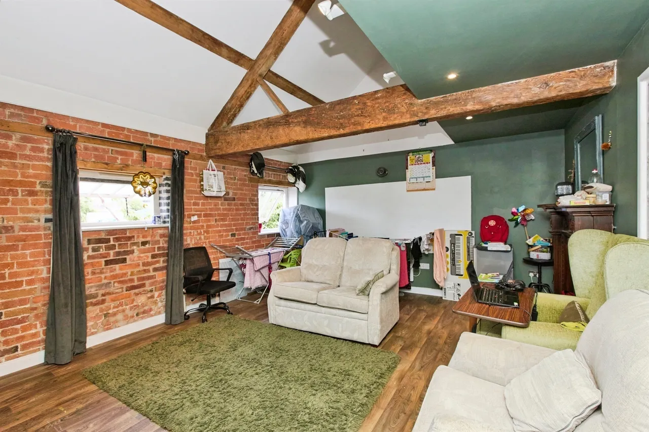 Horninglow Street, Burton-On-Trent, DE14, photo 15