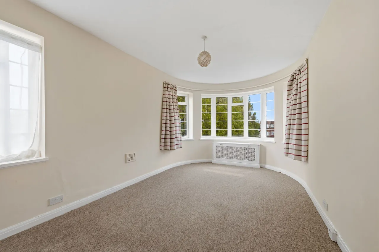 Wyke Road, Raynes Park, SW20, photo 4