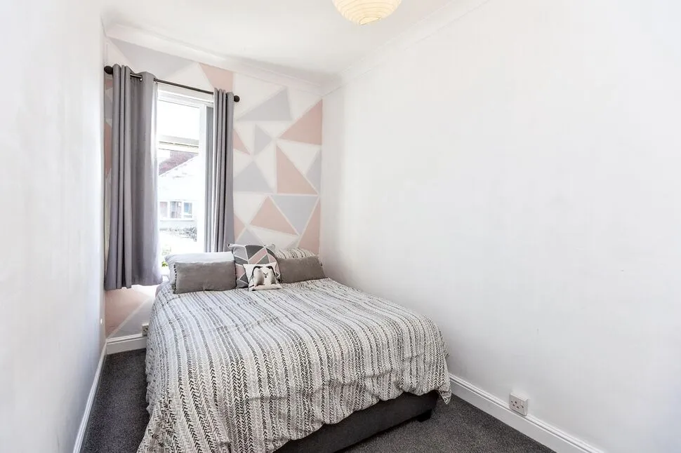 Queen Street, Pontefract, West Yorkshire, WF8, photo 7