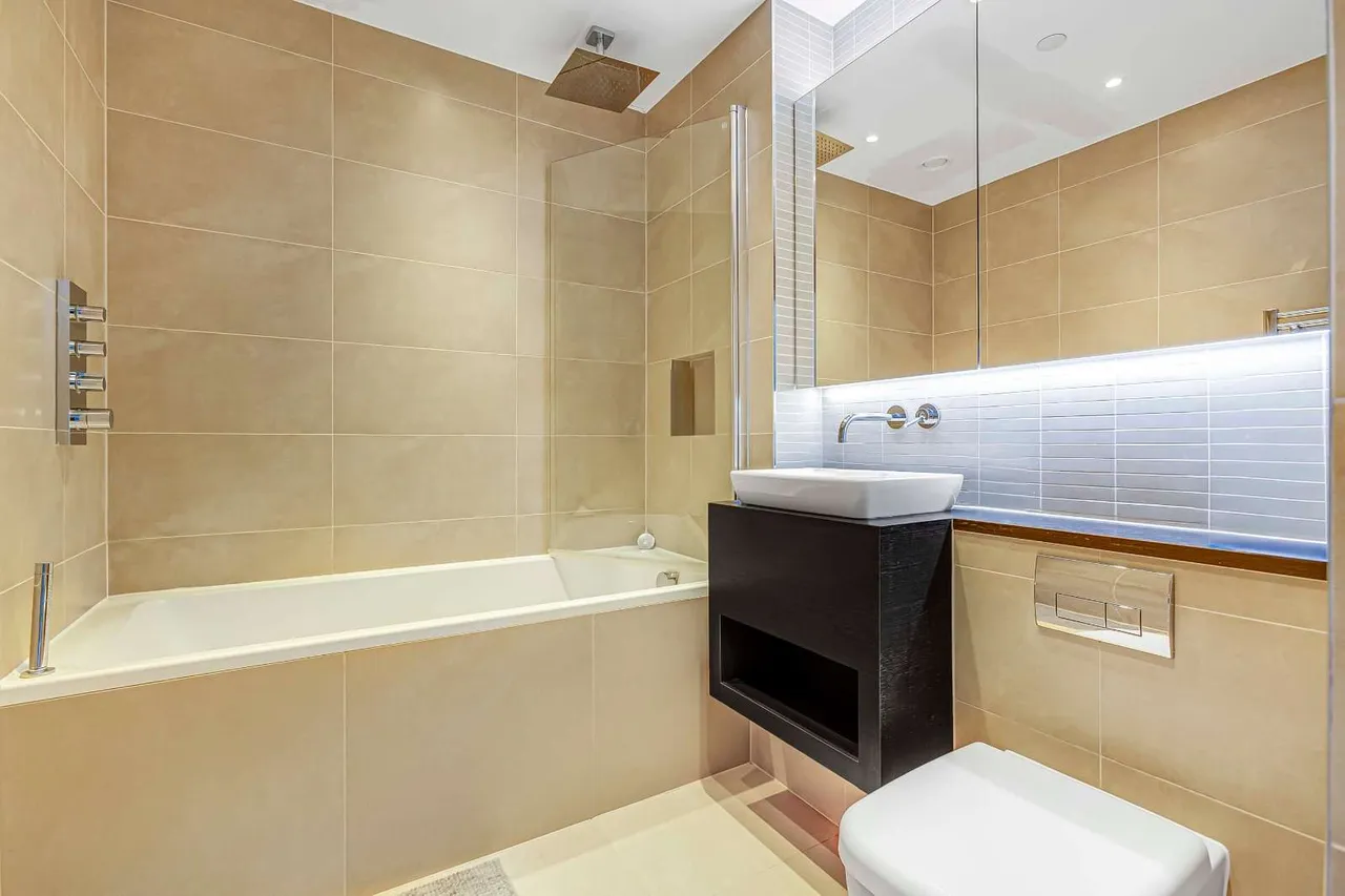 Brewery Lane, Twickenham, TW1 1AW, photo 8