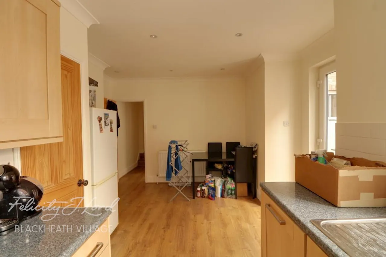 Eastcombe Avenue, SE7, photo 12