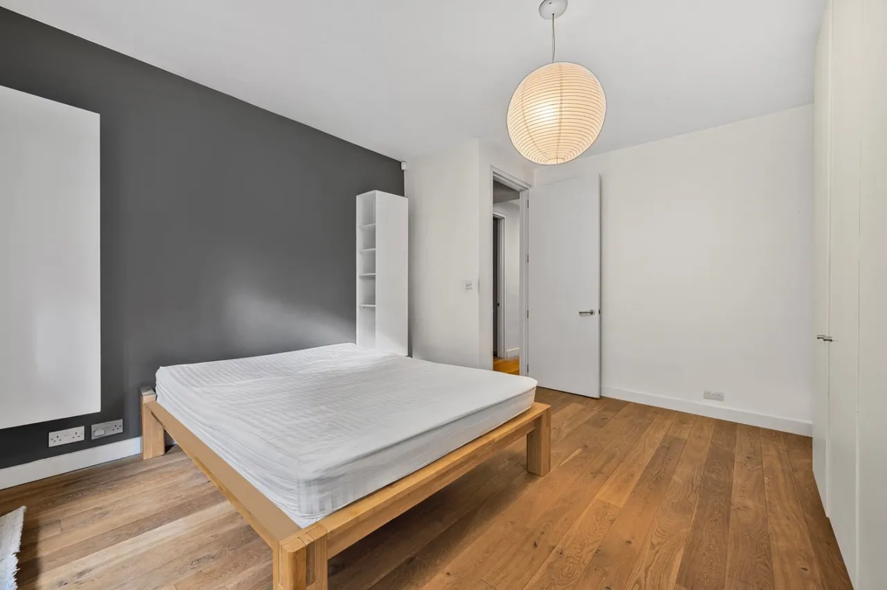 Caversham Road, London, NW5, photo 7