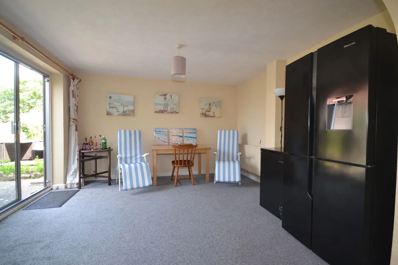 West Street, Selsey, PO20, photo 8