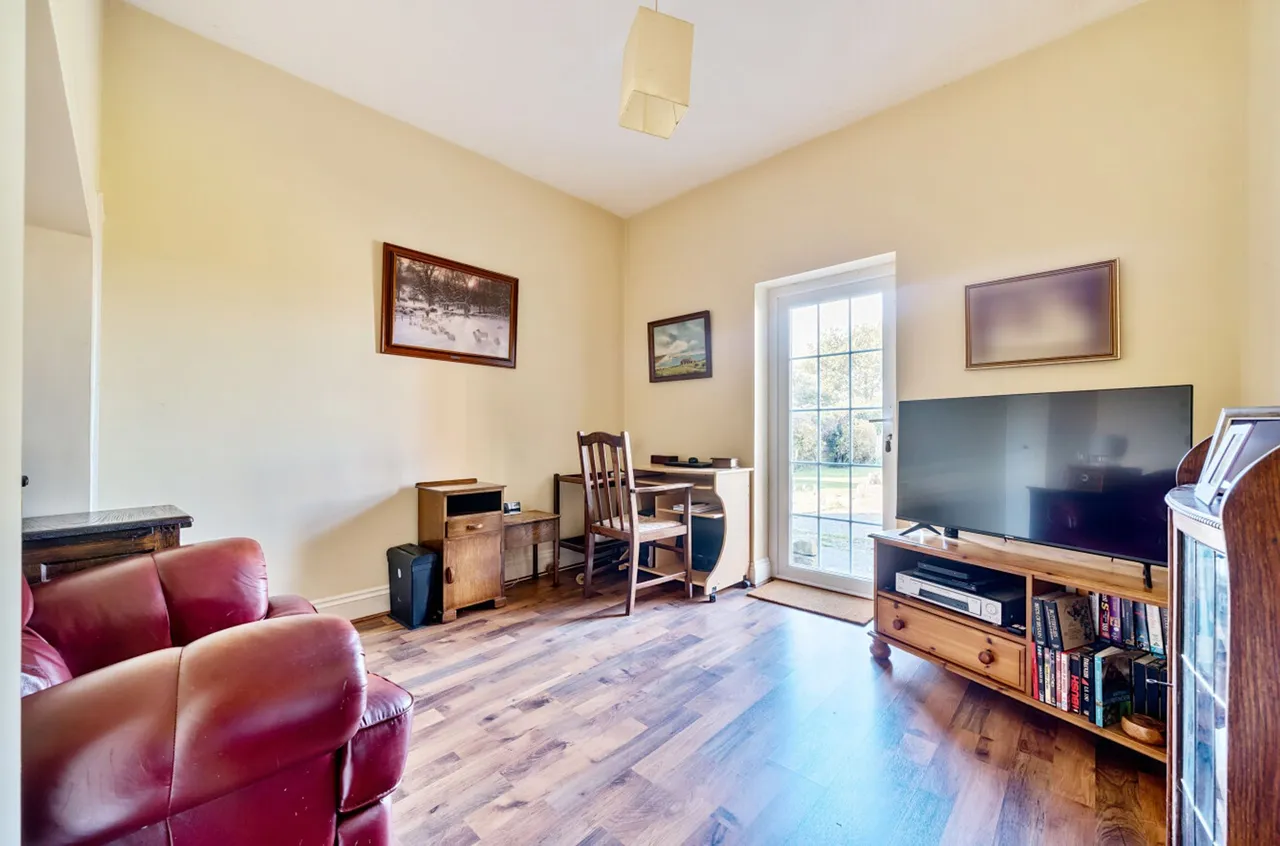 West Street, Selsey, PO20, photo 9